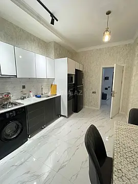 Kirayə verilir 3 otaqlı mənzil 100 m²