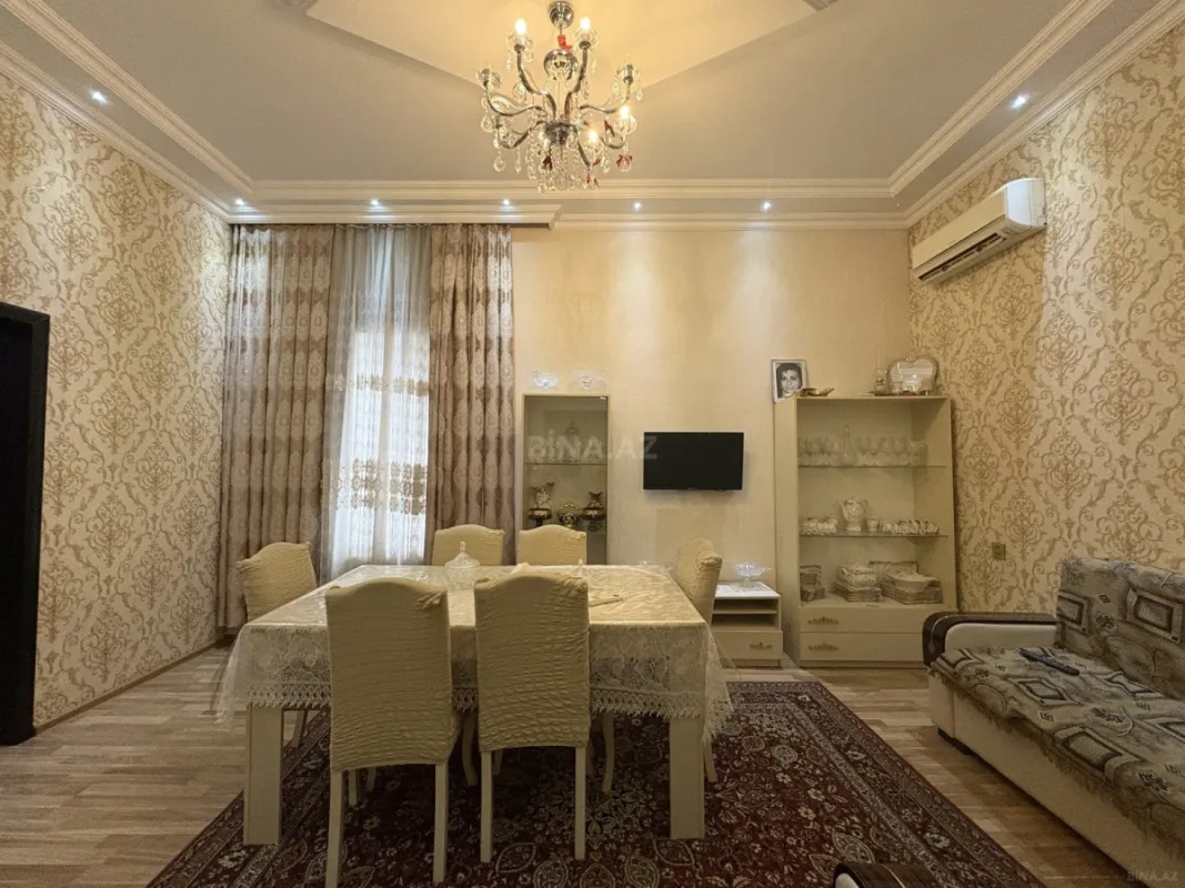 Satılır 5 otaqlı həyət evi 171 m²