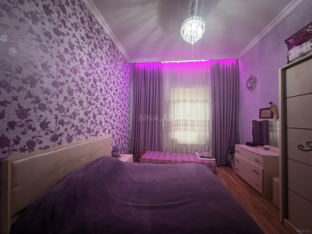Satılır 5 otaqlı həyət evi 171 m²