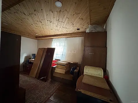 Satılır 5 otaqlı həyət evi 171 m²