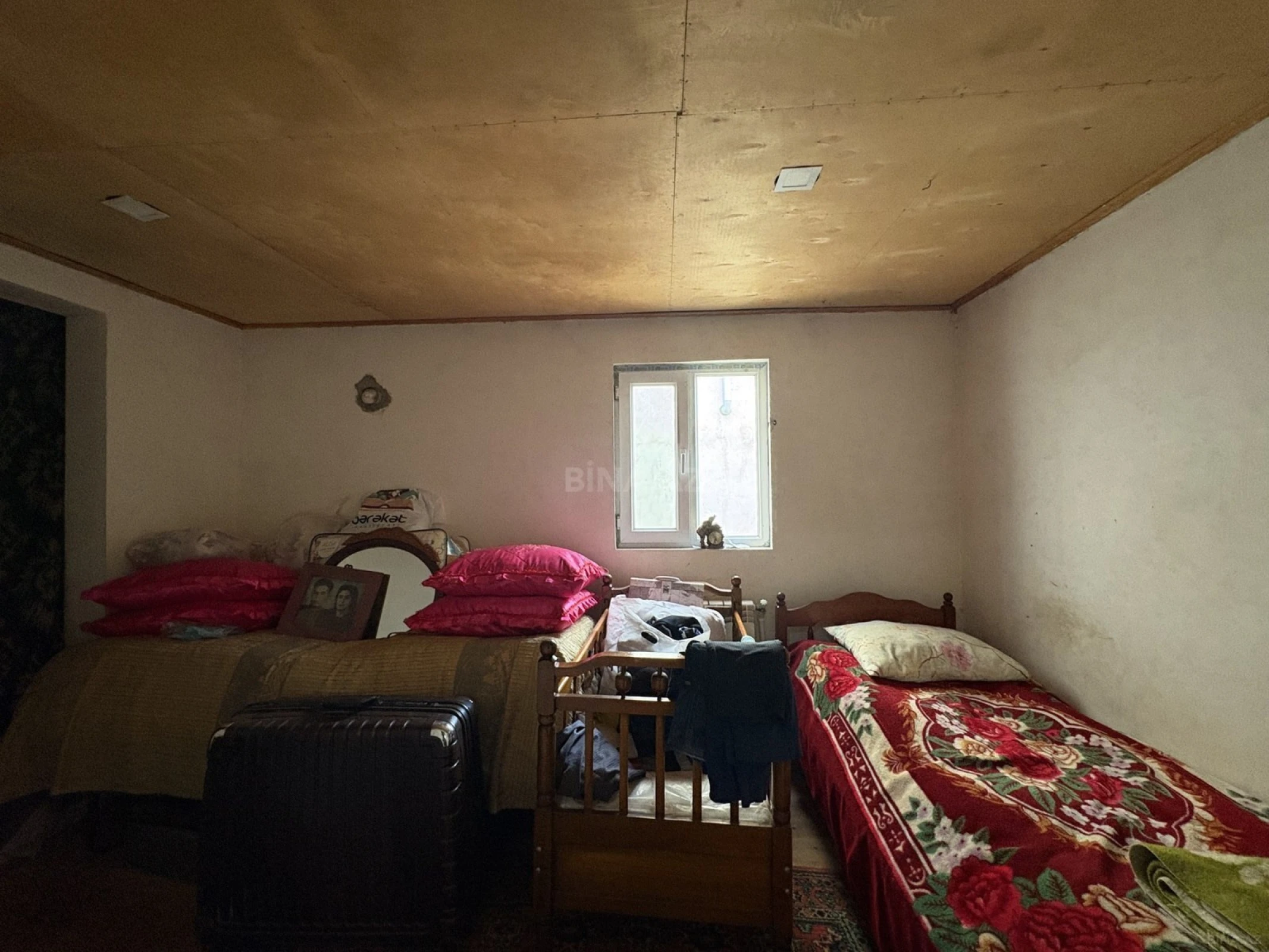 Satılır 5 otaqlı həyət evi 171 m²