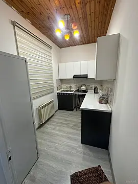 Kirayə verilir 2 otaqlı həyət evi 65 m²