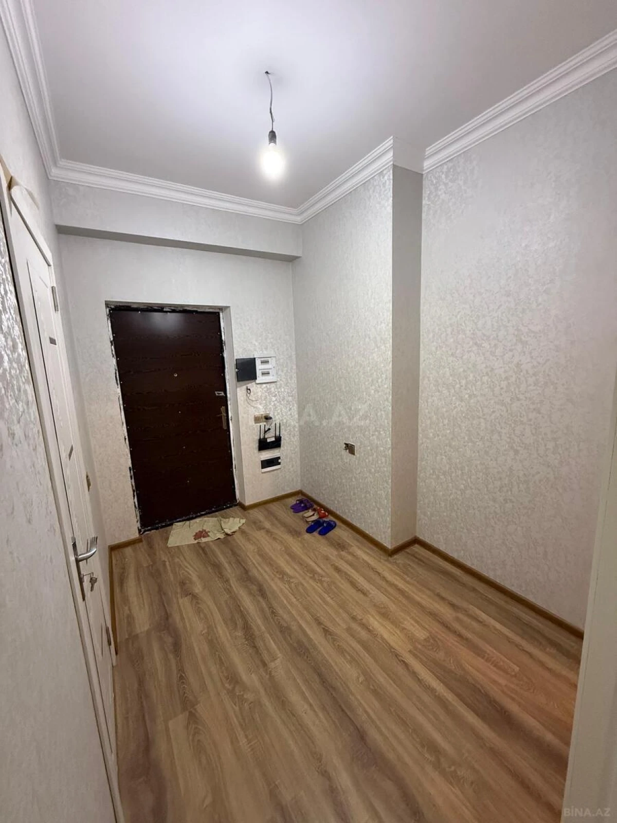 Kirayə verilir 1 otaqlı mənzil 53 m²