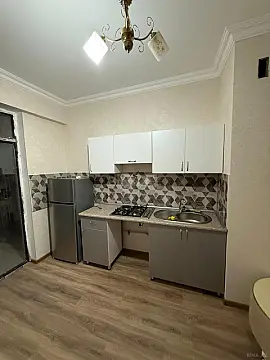 Kirayə verilir 1 otaqlı mənzil 53 m²