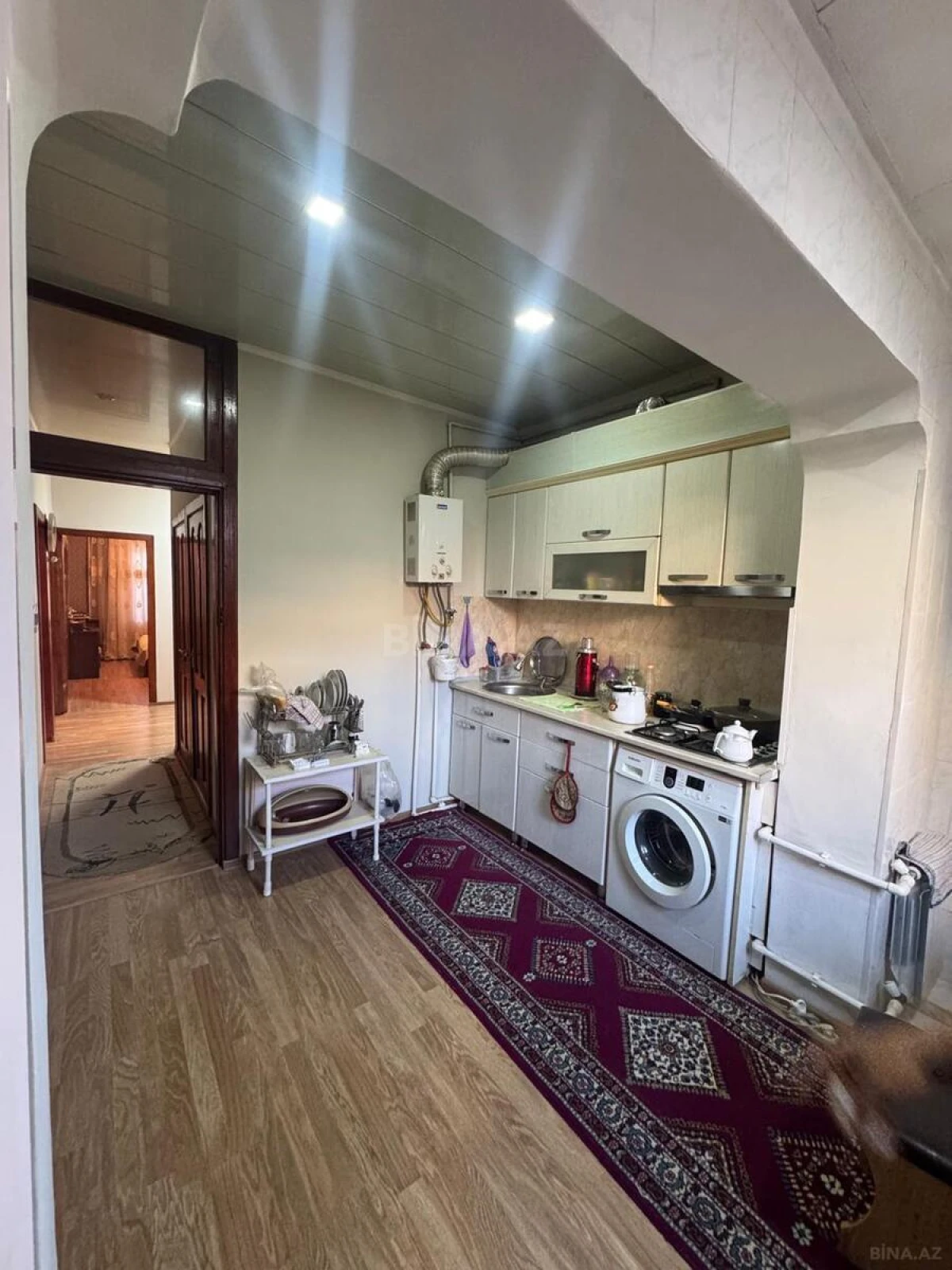 Satılır 4 otaqlı mənzil 100 m²