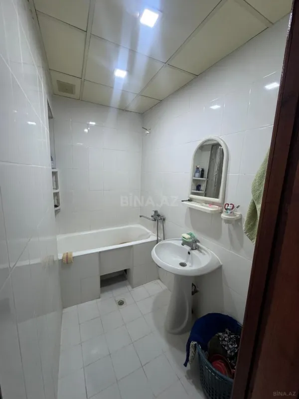 Satılır 4 otaqlı mənzil 100 m²