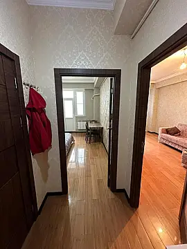Kirayə verilir 2 otaqlı mənzil 48 m²