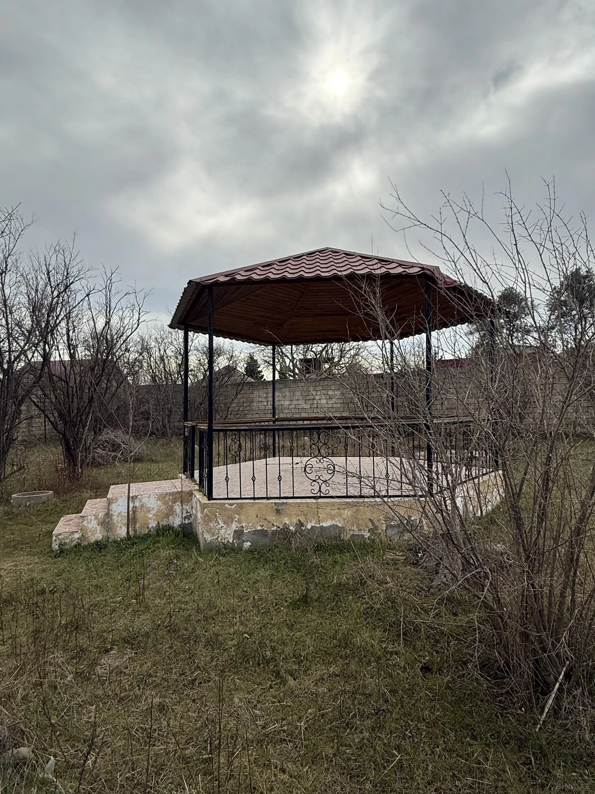 Satılır 1 otaqlı həyət evi 40 m²