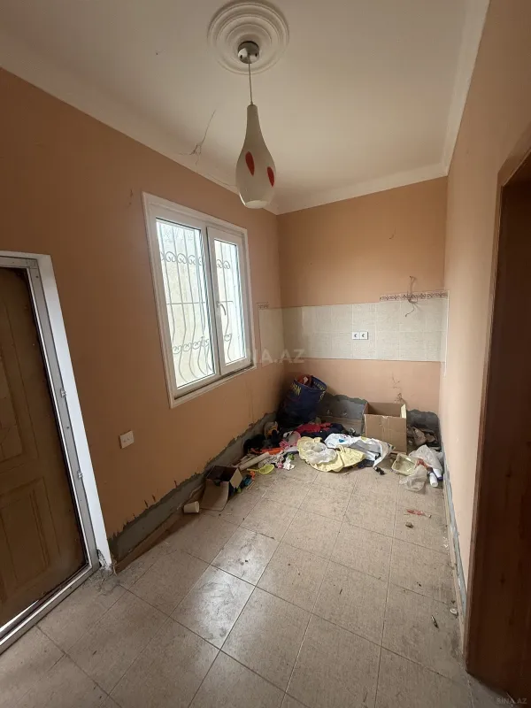 Satılır 1 otaqlı həyət evi 40 m²