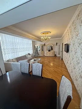 Kirayə verilir 3 otaqlı mənzil 105 m² — Bakı, 8-ci kilometr 3 otaq 105.00 m²