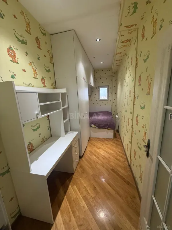 Kirayə verilir 3 otaqlı mənzil 105 m²