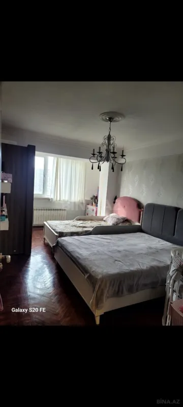 Satılır 3 otaqlı mənzil 200 m²