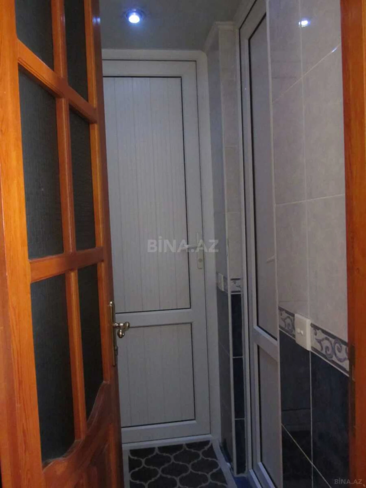 Satılır 6 otaqlı həyət evi 250 m²