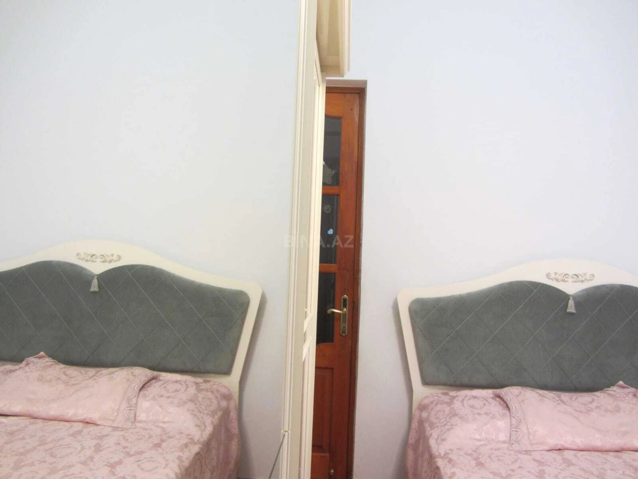 Satılır 6 otaqlı həyət evi 250 m²