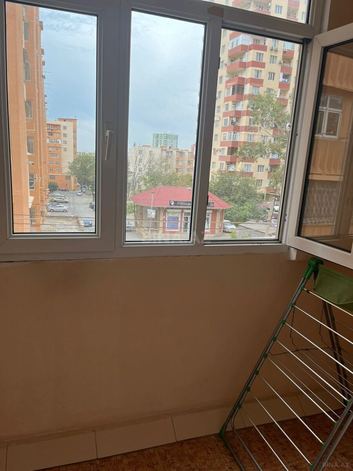 Satılır 2 otaqlı mənzil 60 m²