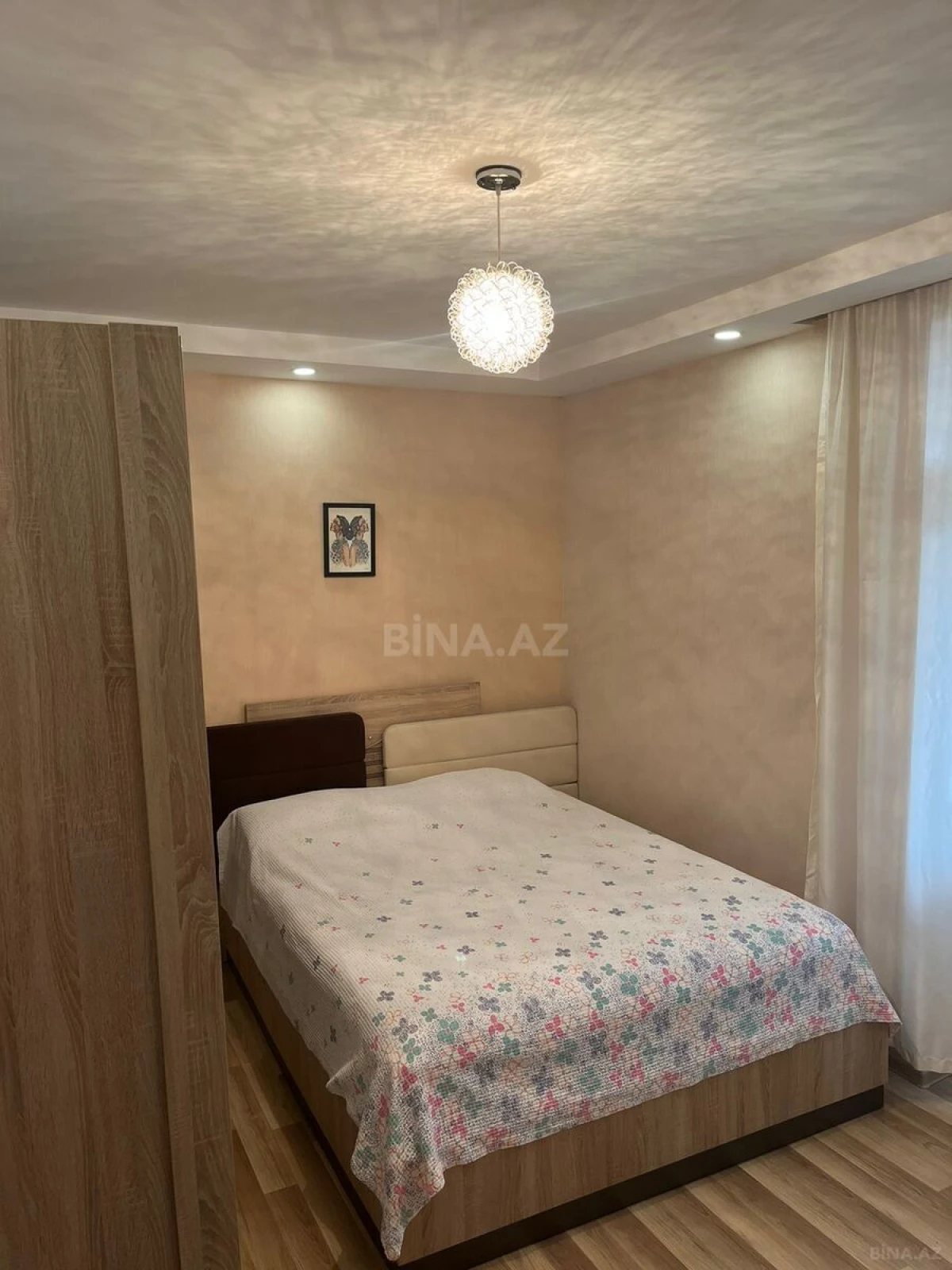 Satılır 2 otaqlı mənzil 60 m²