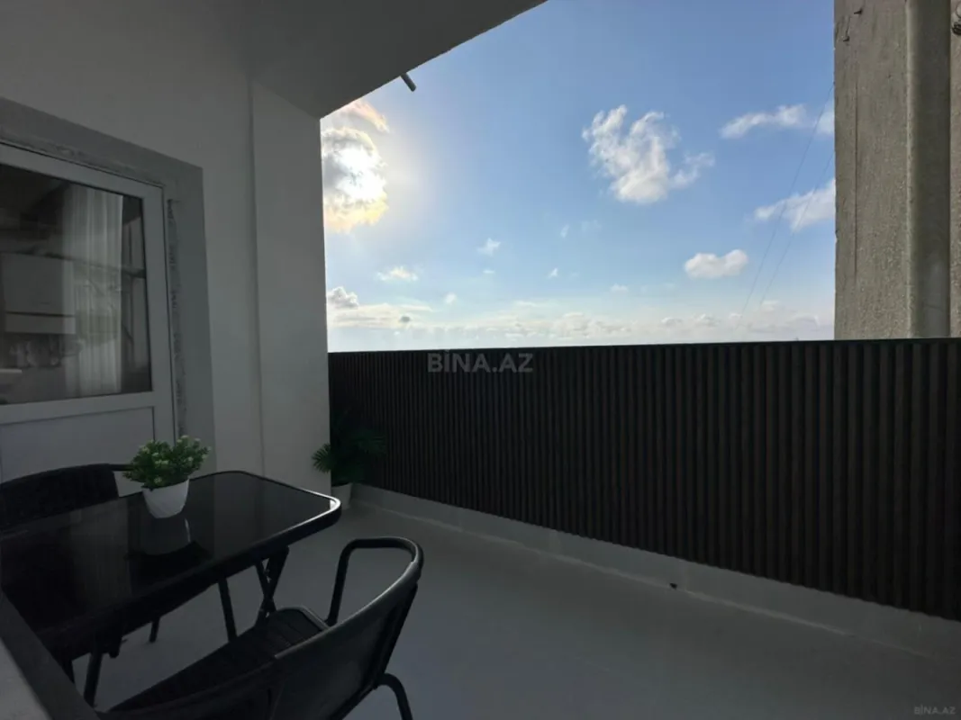 Satılır 3 otaqlı mənzil 115 m²