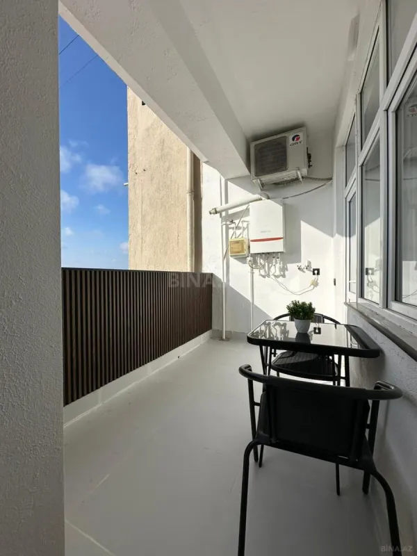 Satılır 3 otaqlı mənzil 115 m²