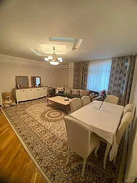 Satılır 2 otaqlı mənzil 99 m² — Bakı, İnşaatçılar 2 otaq 99.00 m²