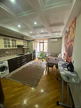Satılır 2 otaqlı mənzil 99 m²