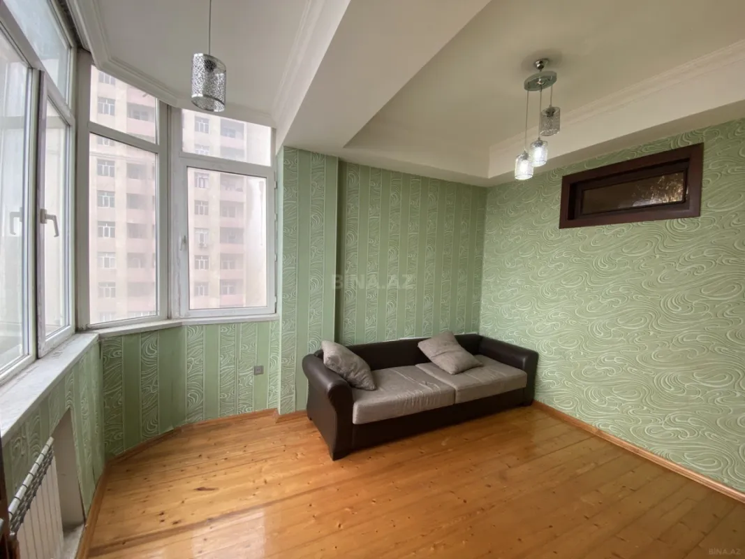 Satılır 3 otaqlı mənzil 85 m²