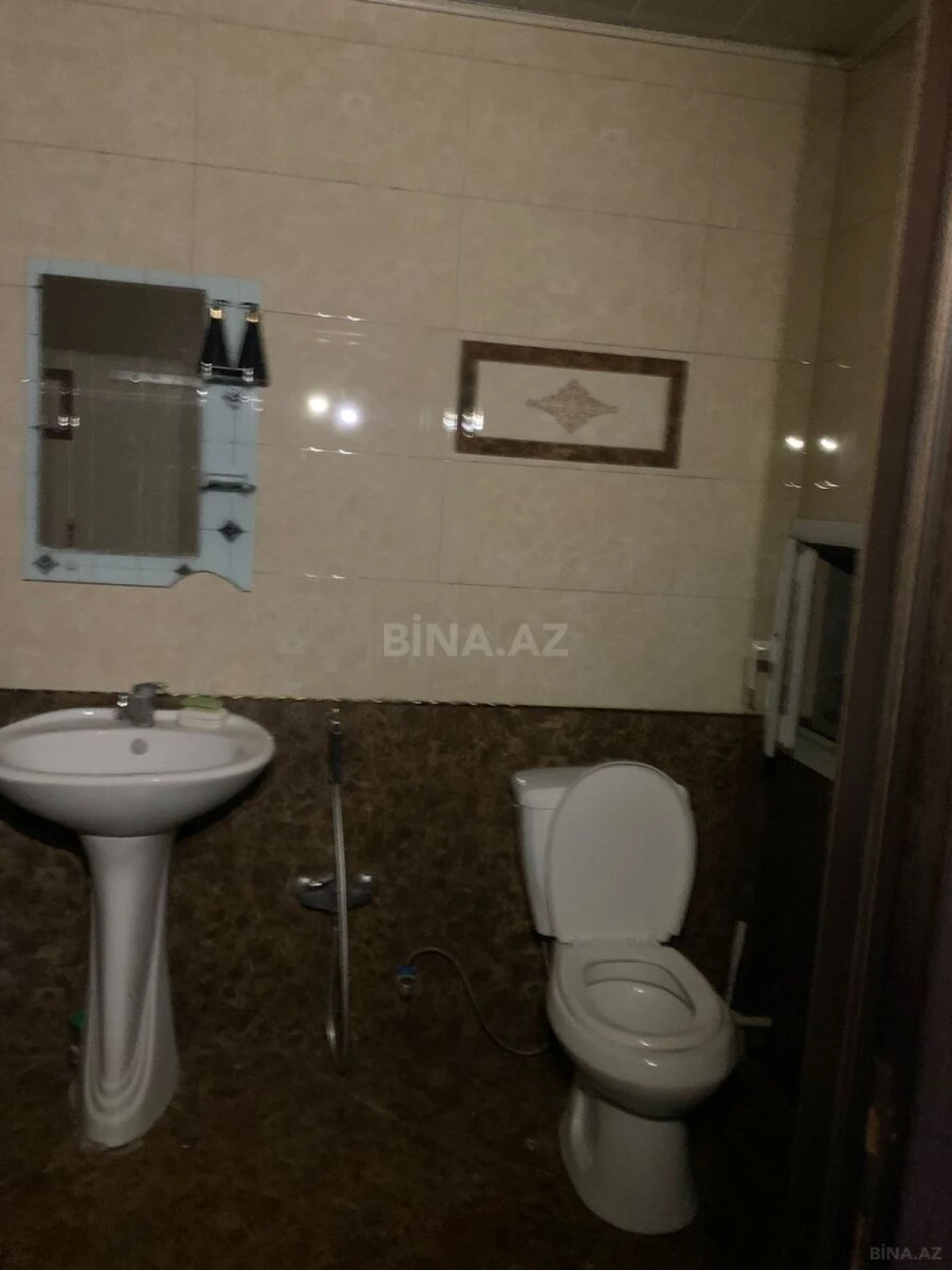Satılır 2 otaqlı mənzil 56.7 m²