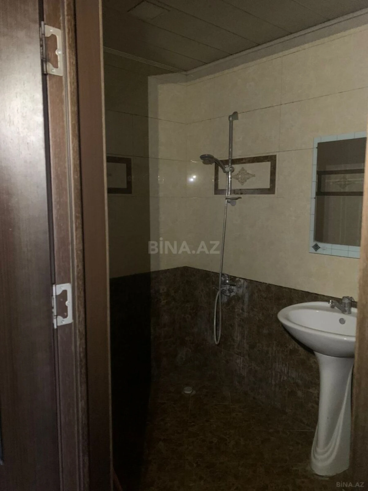 Satılır 2 otaqlı mənzil 56.7 m²