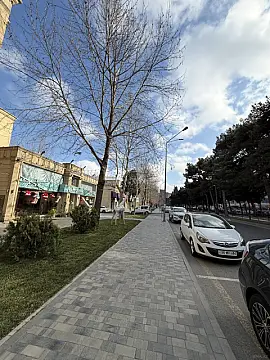 Satılır obyekt 70 m²