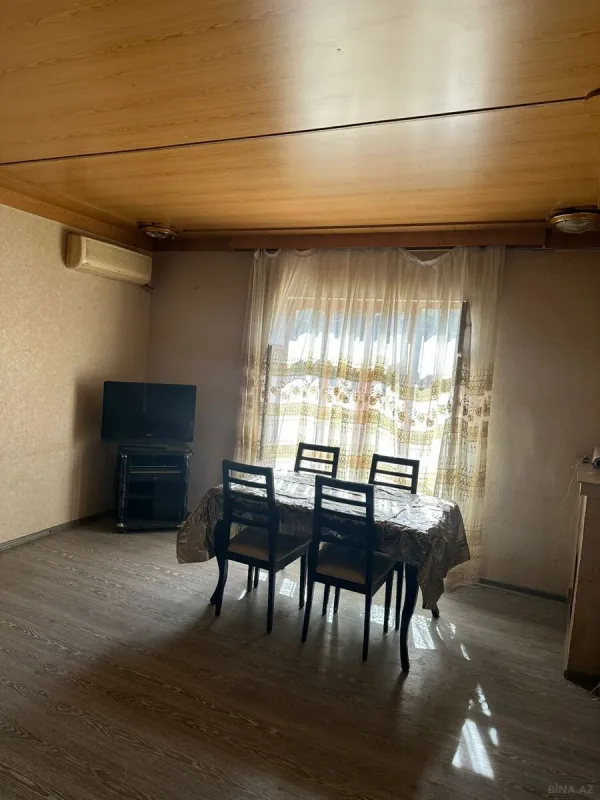 Kirayə verilir 2 otaqlı həyət evi 80 m²