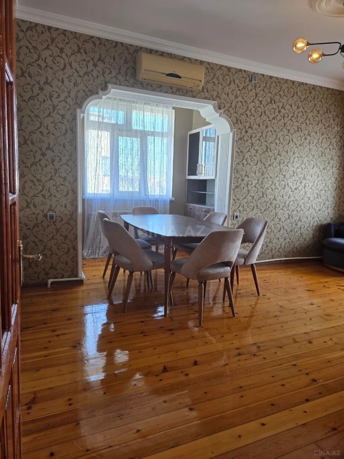 Kirayə verilir 2 otaqlı mənzil 65 m²