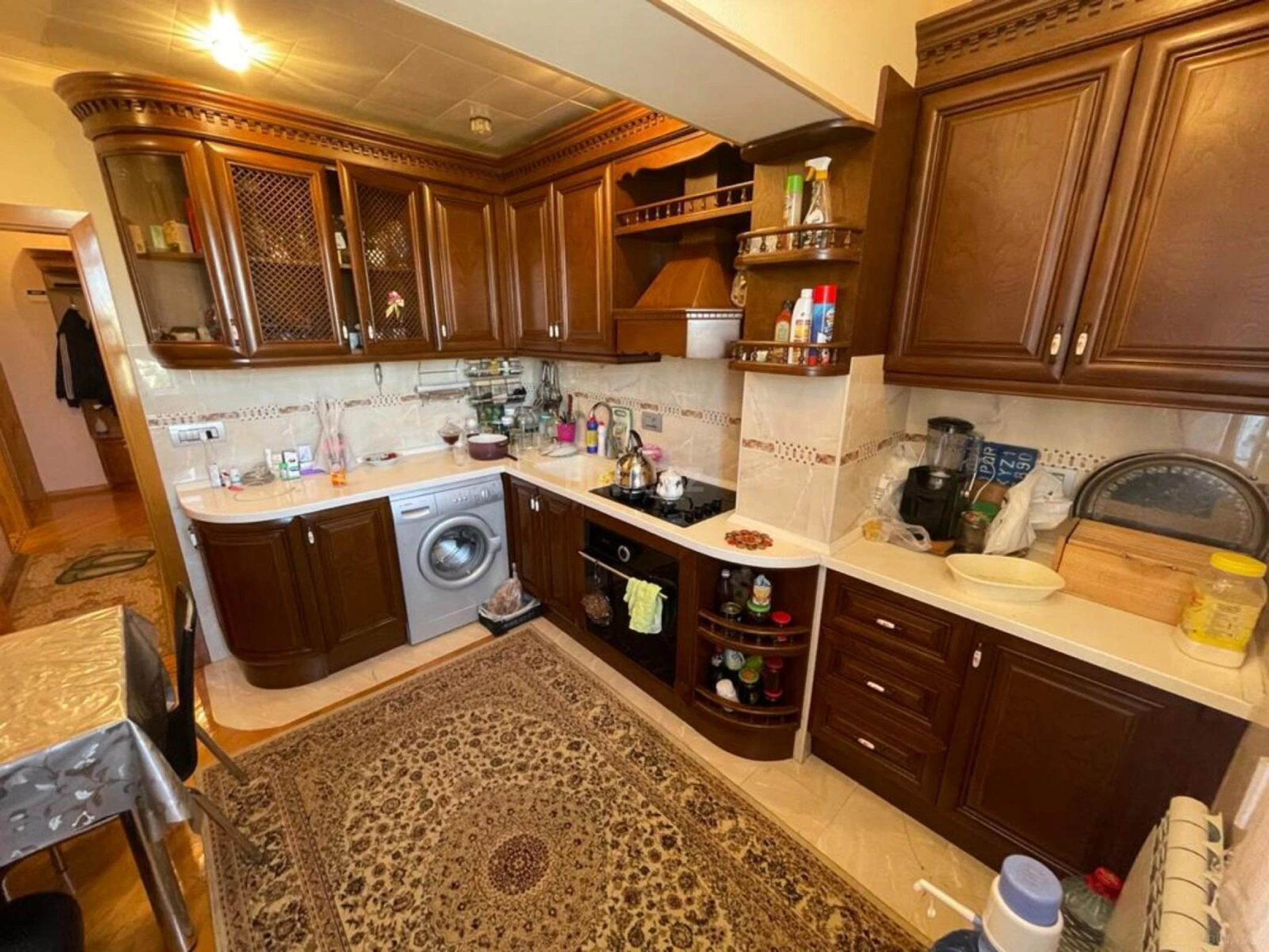 Satılır 4 otaqlı mənzil 100 m²