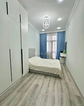 Kirayə verilir 2 otaqlı mənzil 85 m²