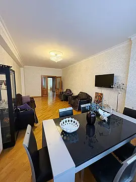 Satılır 3 otaqlı mənzil 120 m² — Bakı, Binəqədi 3 otaq 120.00 m²