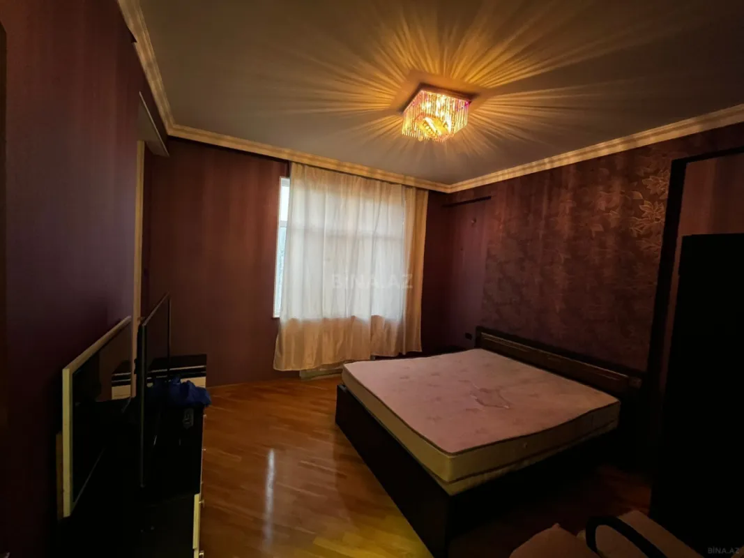 Kirayə verilir 3 otaqlı mənzil 136 m²