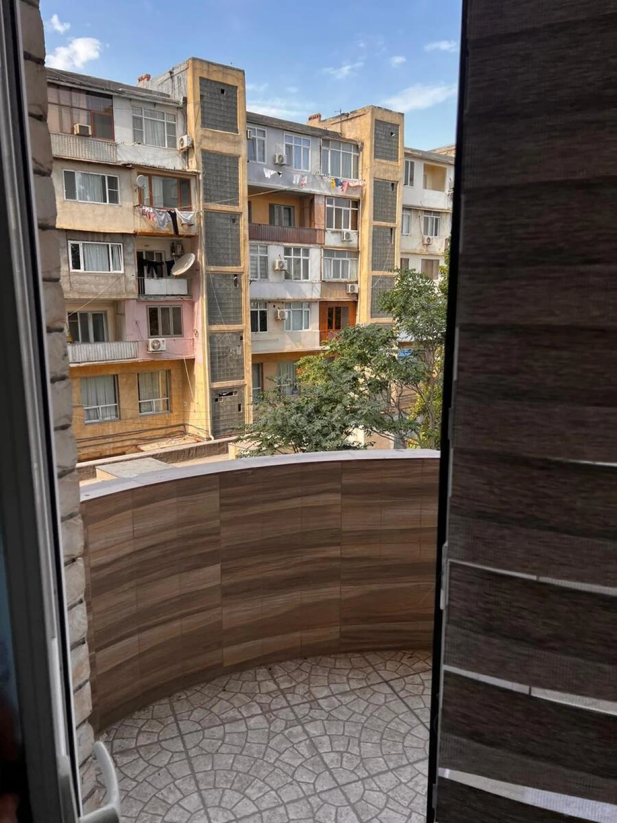 Kirayə verilir 3 otaqlı mənzil 100 m²