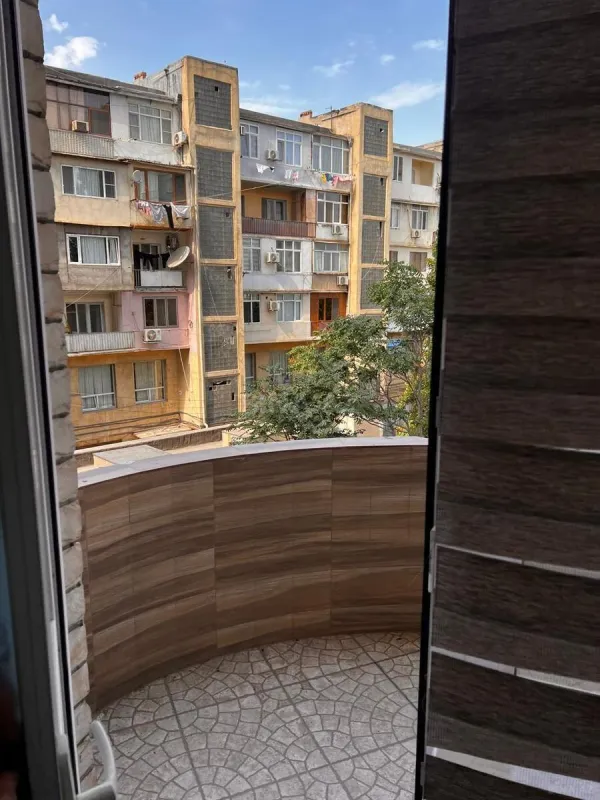 Kirayə verilir 3 otaqlı mənzil 100 m²