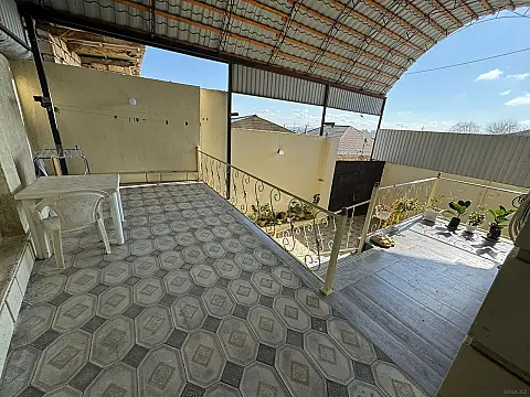 Satılır 3 otaqlı həyət evi 90 m²