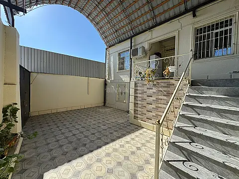 Satılır 3 otaqlı həyət evi 90 m²