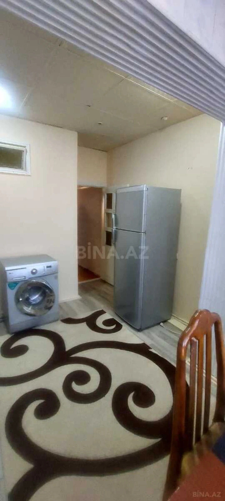 Kirayə verilir 2 otaqlı mənzil 70 m²