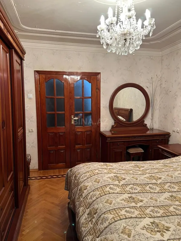 Satılır 3 otaqlı mənzil 85 m²