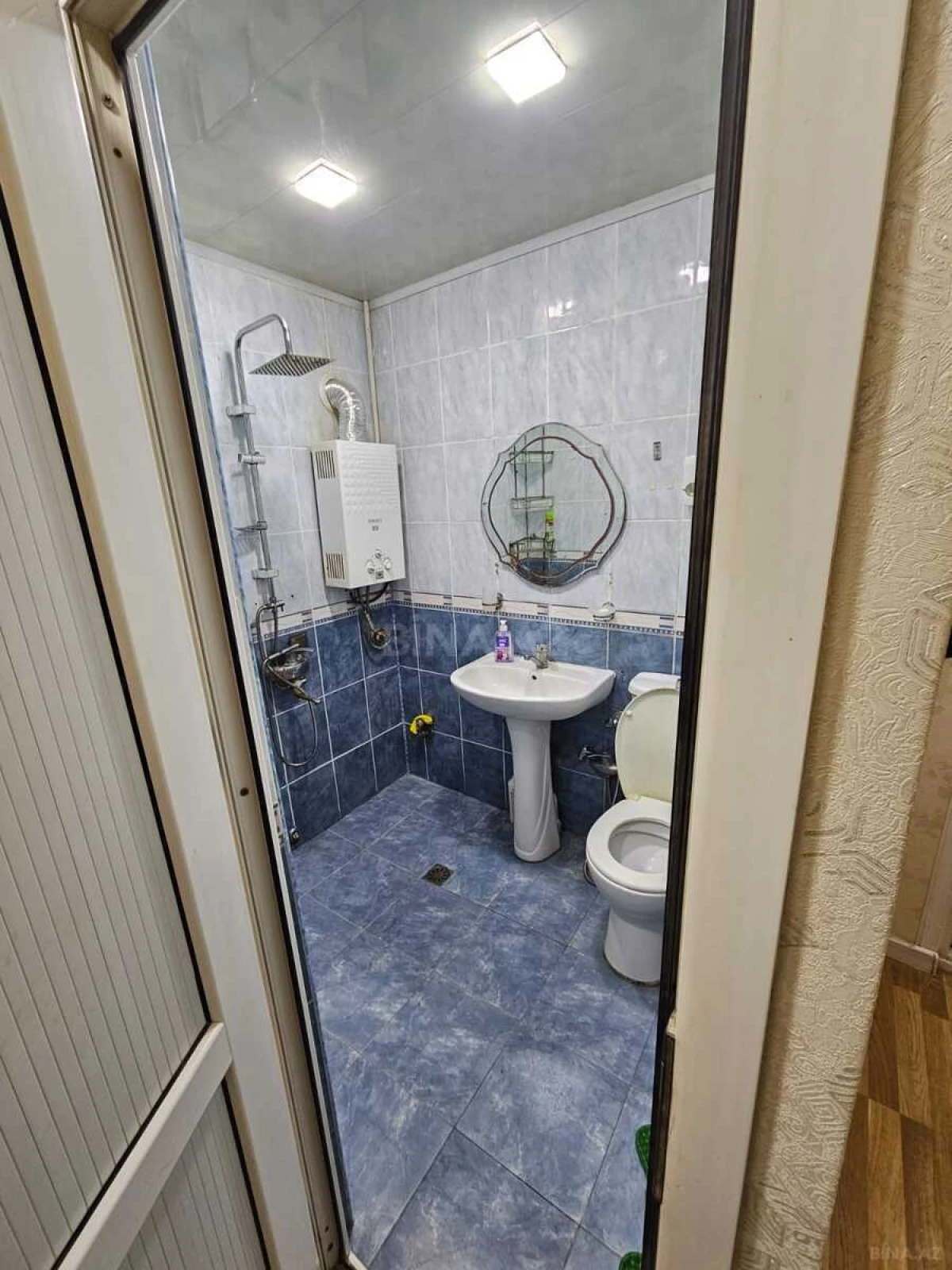 Kirayə verilir 2 otaqlı mənzil 50 m²