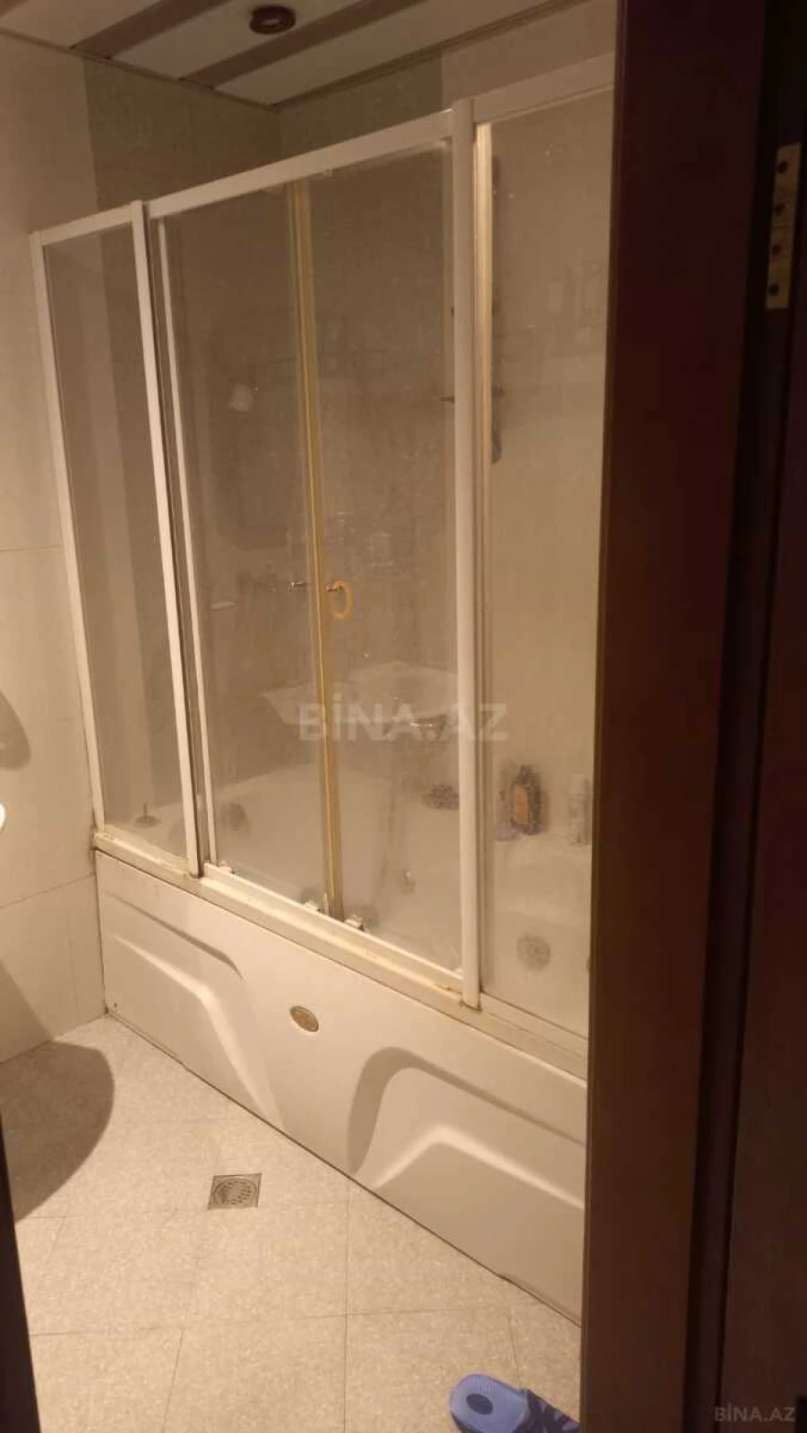 Satılır 3 otaqlı mənzil 128 m²