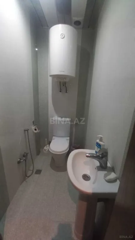 Satılır 3 otaqlı mənzil 128 m²