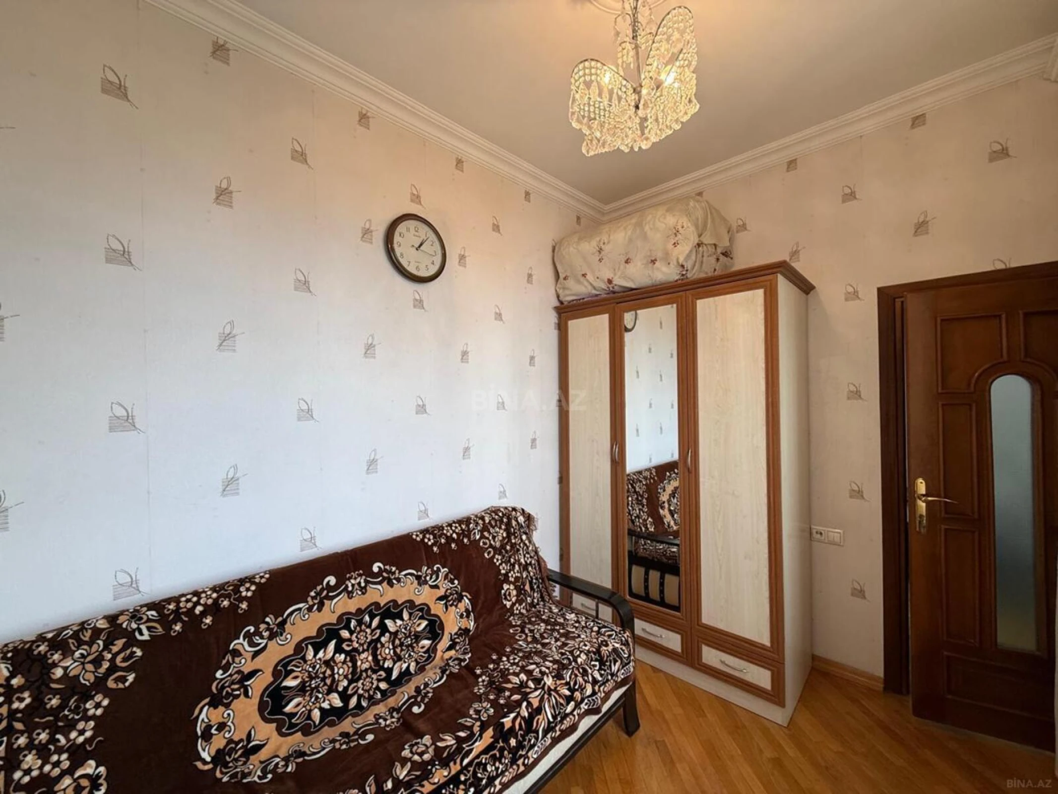 Satılır 3 otaqlı mənzil 95 m²