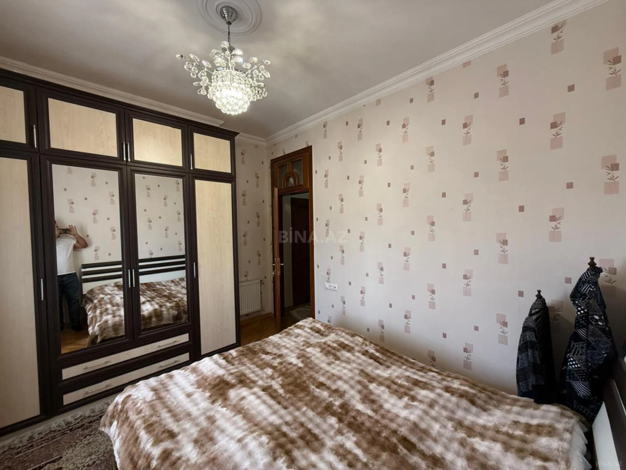 Satılır 3 otaqlı mənzil 95 m²