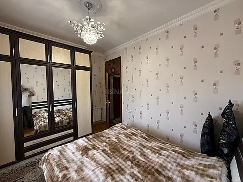 Satılır 3 otaqlı mənzil 95 m²