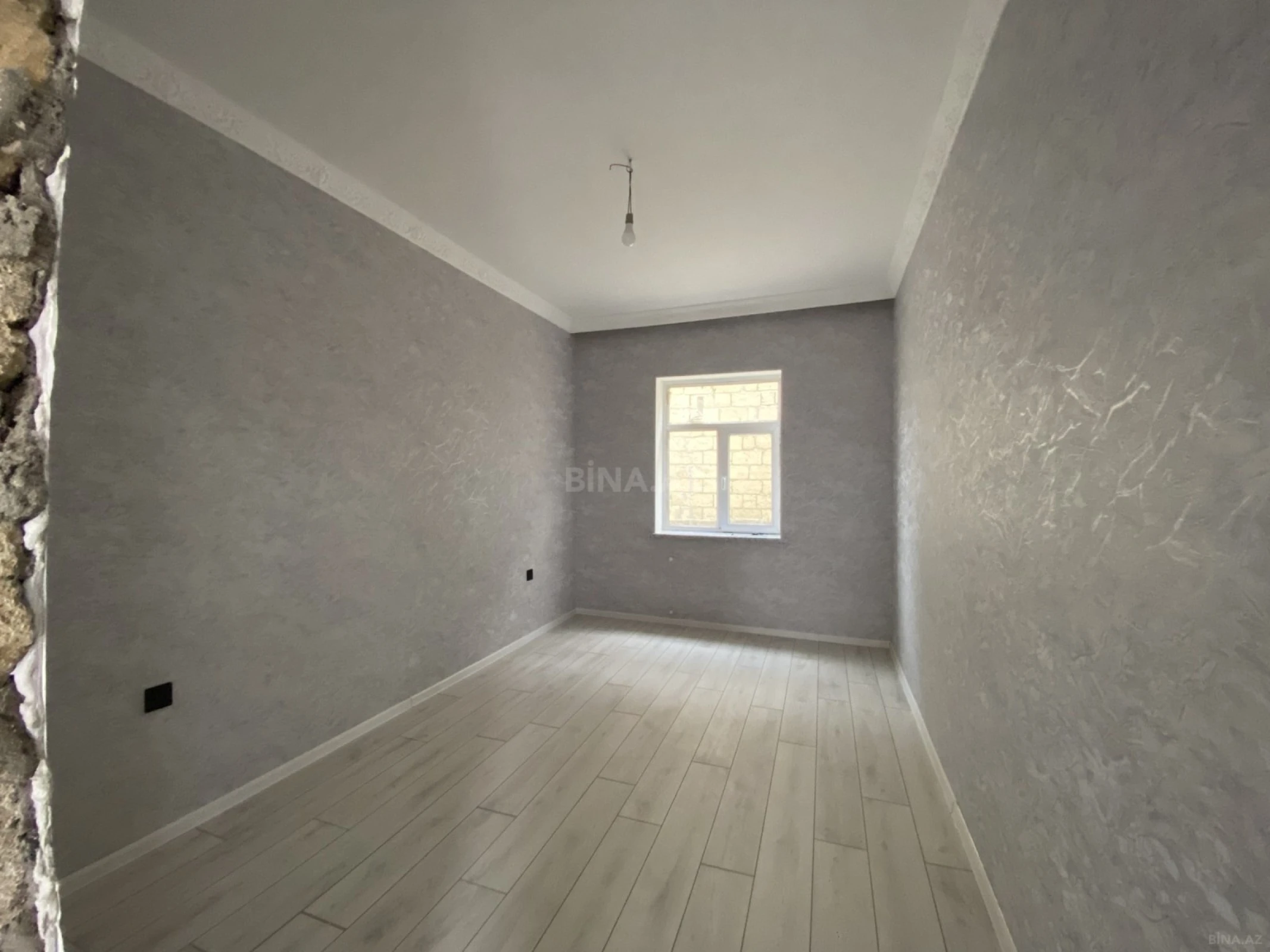 Satılır 2 otaqlı həyət evi 70 m²