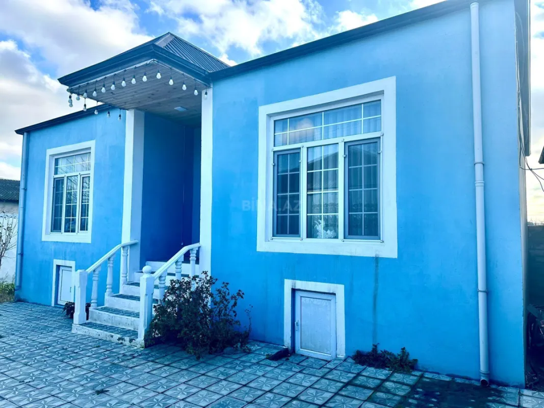 Satılır 3 otaqlı həyət evi 120 m²