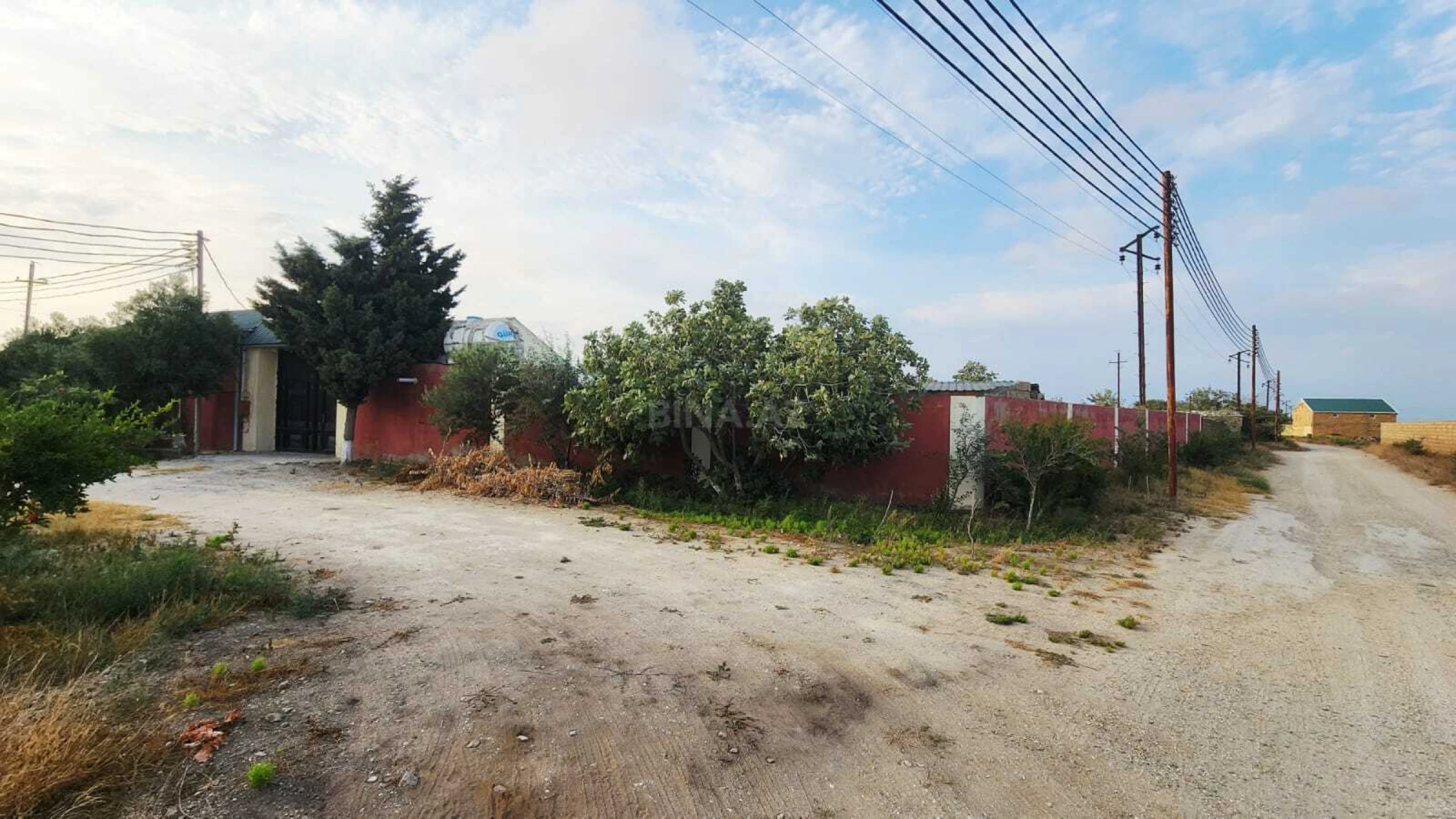 Satılır 5 otaqlı həyət evi 150 m²