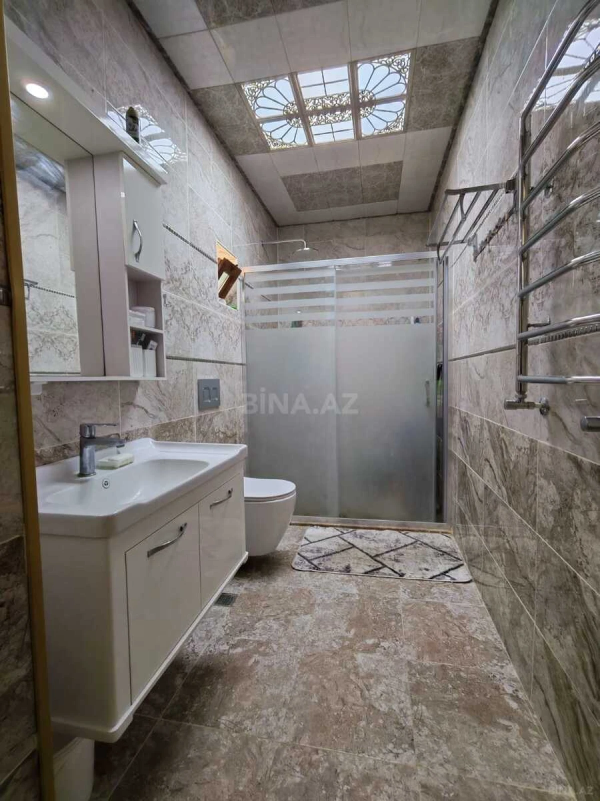 Satılır 5 otaqlı həyət evi 150 m²